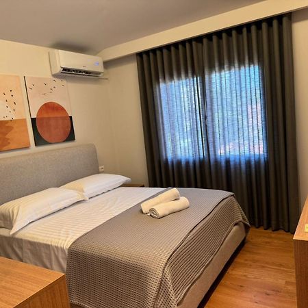 Izi Boutique Leilighet Tiranë Eksteriør bilde
